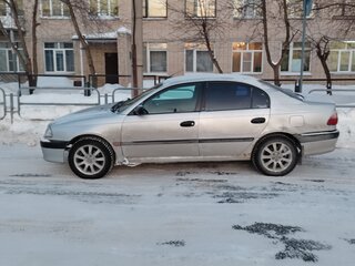 2001 Toyota Avensis I Рестайлинг, серый, 400000 рублей, вид 3