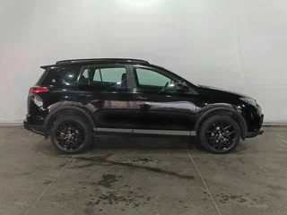2019 Toyota RAV4 IV (XA40) Рестайлинг, чёрный, 2320000 рублей, вид 4