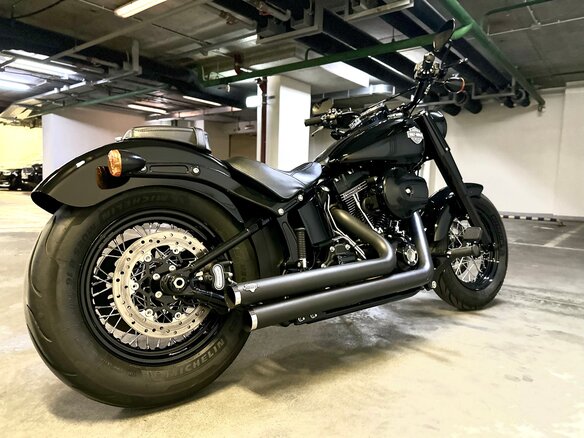2016 Harley-Davidson Softail Slim, чёрный, 2500000 рублей - вид 2