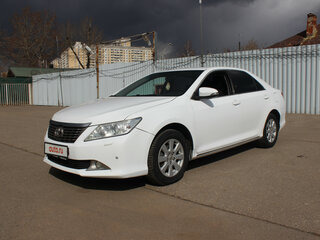 2012 Toyota Camry VII (XV50), чёрный, 1700000 рублей, вид 1