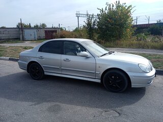 2006 Hyundai Sonata ТагАЗ IV (EF) Рестайлинг, серебристый, 450000 рублей, вид 4