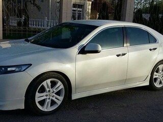 2010 Honda Accord VIII, белый, 1777000 рублей, вид 4