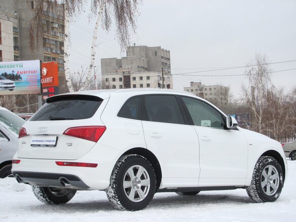 2011 Audi Q5 I (8R), белый - вид 3