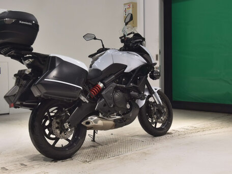 2018 Kawasaki Versys 650, белый, 670000 рублей, вид 5