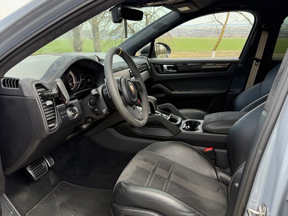 2021 Porsche Cayenne Turbo GT Coupé III, серый, 14000000 рублей - вид 7