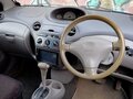 2000 Toyota Platz, серый - вид 1