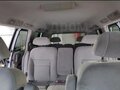 2004 Honda Elysion I, серый, 1660000 рублей - вид 11