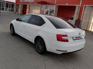 2016 Skoda Octavia III (A7), белый, 1000000 рублей, вид 5