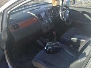 2004 Nissan Tiida Latio I, серый, 600000 рублей, вид 3