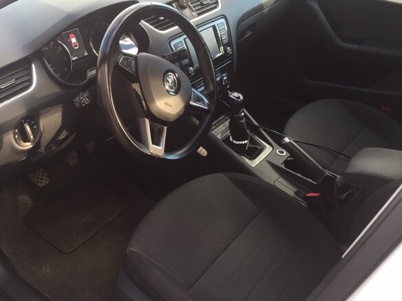 2016 Skoda Octavia III (A7), белый - вид 6