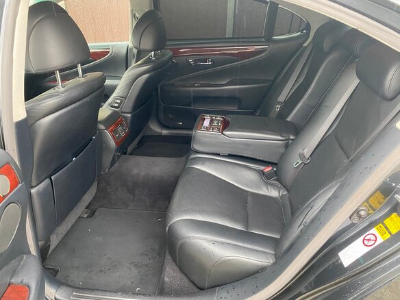 2007 Lexus LS Long 460 L IV, серый, 2000000 рублей - вид 5