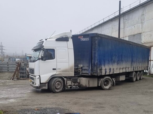 2003 Volvo FH, белый, 3300000 рублей - вид 8