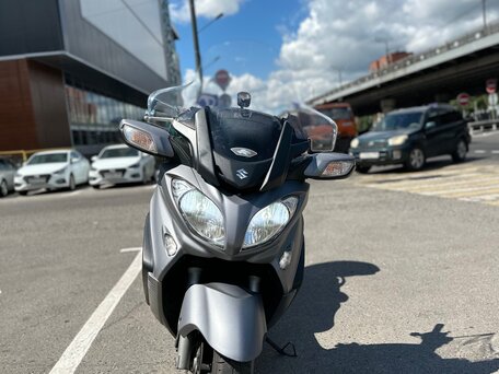 2014 Suzuki Burgman (SkyWave) 650, серый, 670000 рублей, вид 1