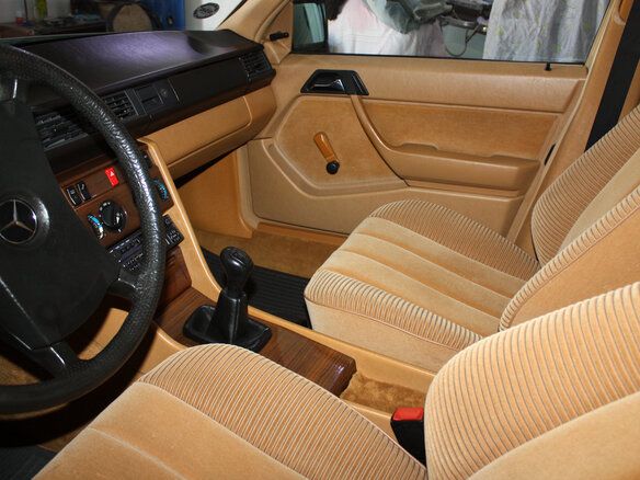 1987 Mercedes-Benz W124 230, белый - вид 6