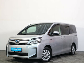 2018 Toyota Voxy III (R80) Рестайлинг, серый, 2050000 рублей, вид 3