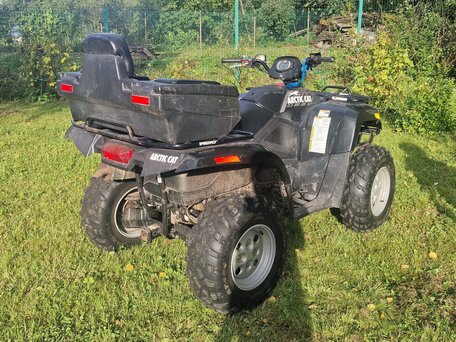2011 Arctic Cat 550 Series, чёрный, 695000 рублей, вид 4