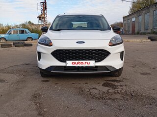 2019 Ford Escape IV, белый, 1620000 рублей, вид 2