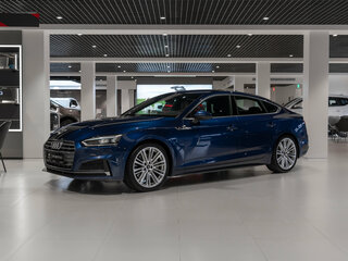 2018 Audi A5 II (F5), синий, 3670000 рублей, вид 1