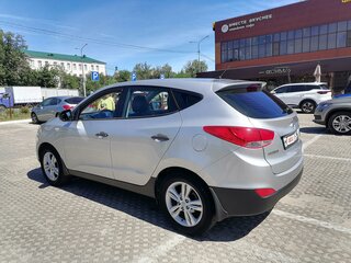 2011 Hyundai ix35 I, серебристый, 1200000 рублей, вид 4