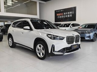 2023 BMW X1 Long 20Li sDrive III (U11/U12), белый, 2900000 рублей, вид 3