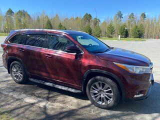 2015 Toyota Highlander III (XU50), красный, 3300000 рублей, вид 4