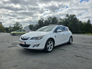2011 Opel Astra J, белый, 1100000 рублей, вид 1