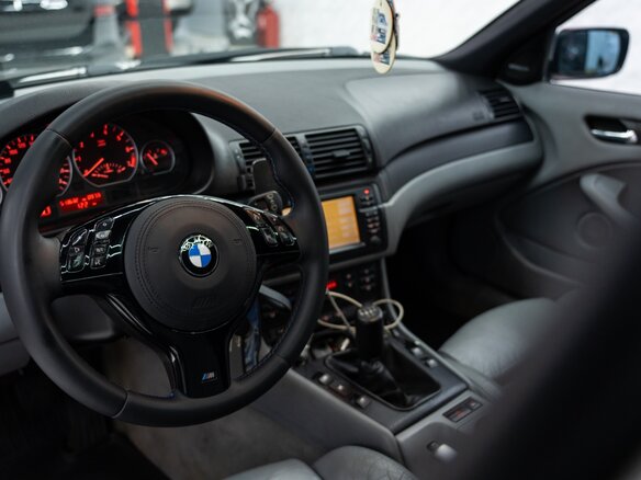 2003 BMW 3 серии 330i IV (E46) Рестайлинг, серебристый, 1000000 рублей - вид 9
