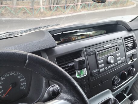 2010 Ford Transit, серебристый, 1330000 рублей, вид 5
