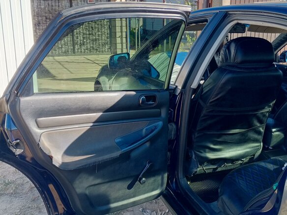 1997 Audi A4 I (B5), синий, 300000 рублей - вид 11