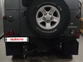 2014 Land Rover Defender Base Utility 110 I Рестайлинг, серый, 3000000 рублей, вид 5