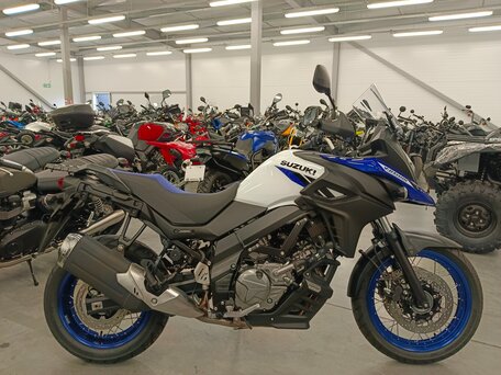 2025 Suzuki V-Strom DL 650, белый, 990000 рублей, вид 2