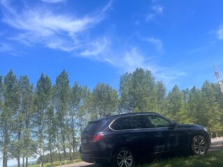 2017 BMW X5 25d III (F15), синий, 3750000 рублей, вид 2