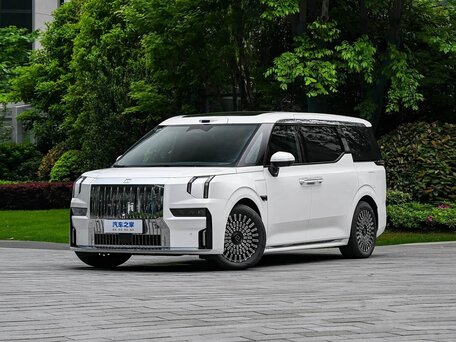 2026 Zeekr 009 I Рестайлинг, белый, 10990000 рублей, вид 1