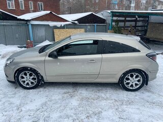 2006 Opel Astra GTC H, золотистый, 410000 рублей, вид 3