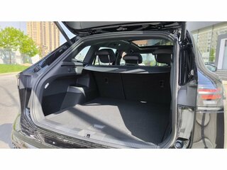 2026 Volkswagen Tiguan L Pro III (China Market), чёрный, 5130000 рублей, вид 3