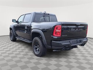 2025 Ram 1500 RHO V Рестайлинг, чёрный, 12116026 рублей, вид 4