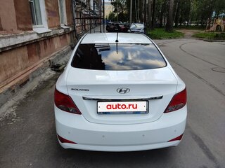 2016 Hyundai Solaris I Рестайлинг, белый, 1050000 рублей, вид 3