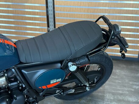 2026 Royal Enfield Bear 650, зелёный, 737000 рублей, вид 5