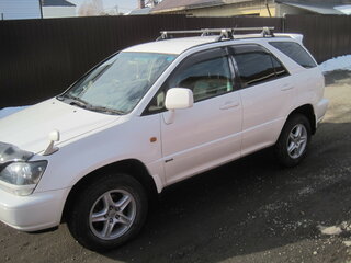 1999 Toyota Harrier I (XU10), белый, 850000 рублей, вид 4