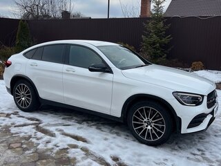 2019 Mercedes-Benz GLC Coupe 300 d I (C253) Рестайлинг, белый, 6000000 рублей, вид 4