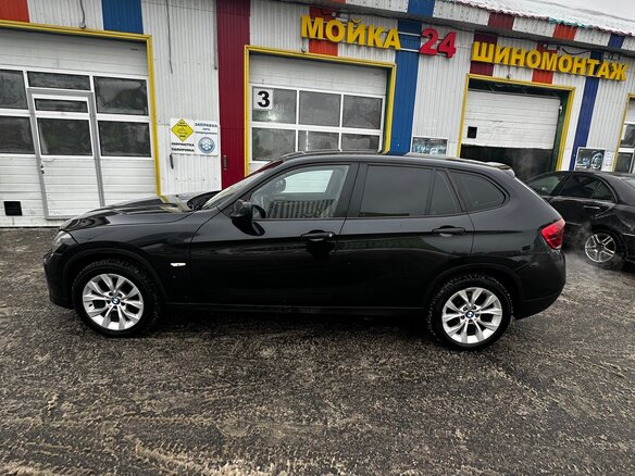 2010 BMW X1 20d I (E84), чёрный, 1000000 рублей - вид 15