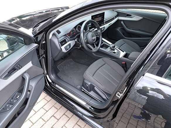2021 Audi A4 30 TDI V (B9) Рестайлинг, чёрный, 2998000 рублей - вид 14