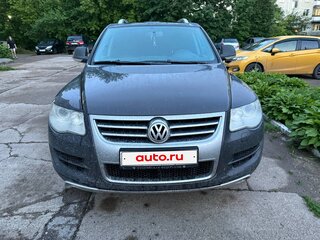 2008 Volkswagen Touareg I Рестайлинг, серый, 900000 рублей, вид 1
