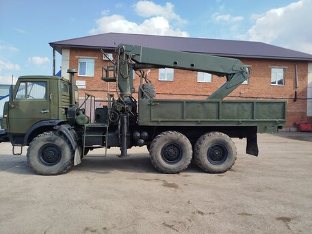 1991 КамАЗ 4310, зелёный, 3500000 рублей, вид 4