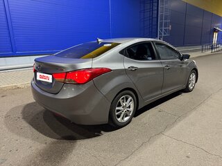 2011 Hyundai Avante V, серый, 1200000 рублей, вид 2