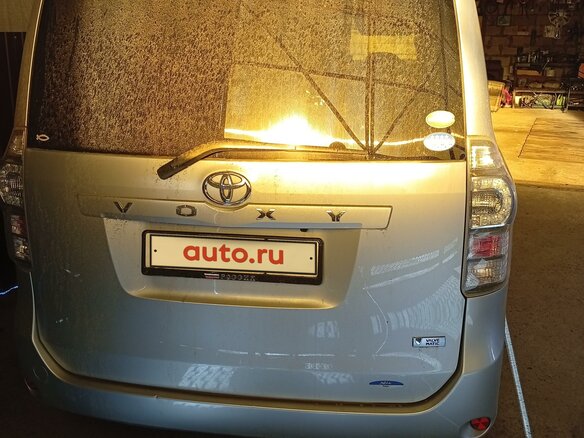 2013 Toyota Voxy II (R70) Рестайлинг, серый, 1750000 рублей - вид 8