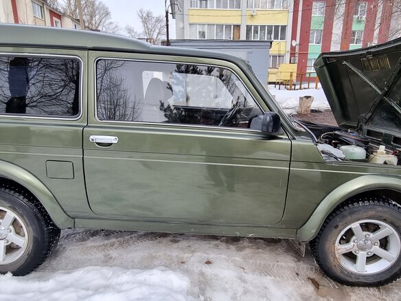 1997 Lada (ВАЗ) 2121 (4x4) Фора I Рестайлинг, зелёный, 650000 рублей - вид 6