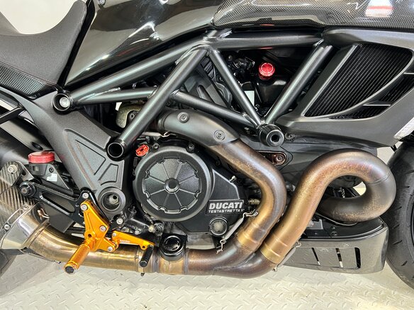 2011 Ducati Diavel Carbon, чёрный, 670000 рублей - вид 11