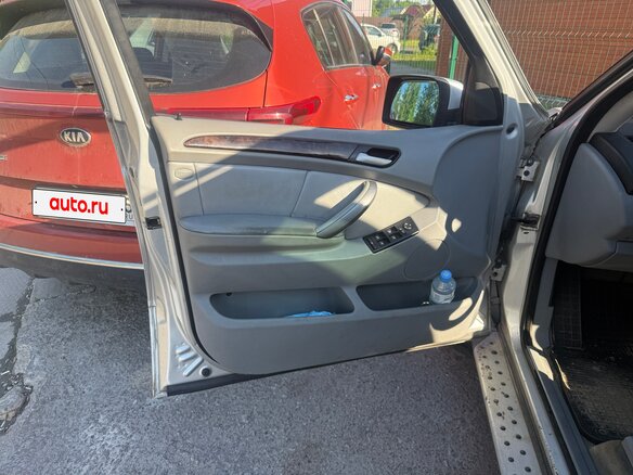 2001 BMW X5 3.0i I (E53), серебристый, 700000 рублей - вид 15