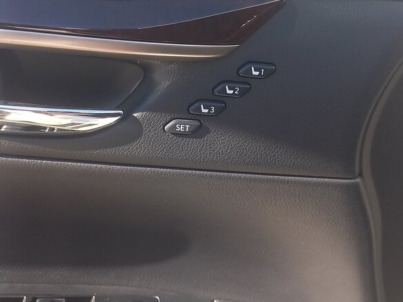 2014 Lexus ES 250 VI, белый, 2600000 рублей - вид 7